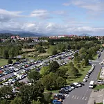 Seminario Aeropuerto Bilbao 3* דריו