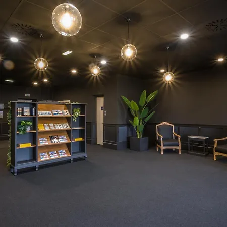 Hotel Seminario Aeropuerto Bilbao Derio