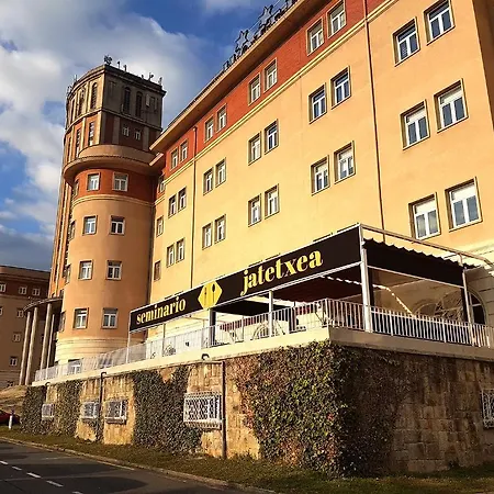 Seminario Aeropuerto Bilbao Hotel 3*