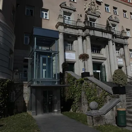 Seminario Aeropuerto Bilbao Hotel