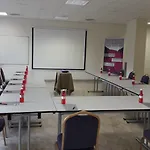 ホテル Seminario Aeropuerto Bilbao デリオ