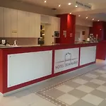 Seminario Aeropuerto Bilbao 3* デリオ