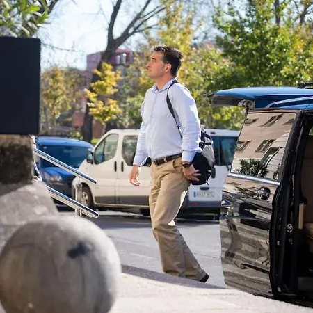 Seminario Aeropuerto Bilbao Hotel Derio