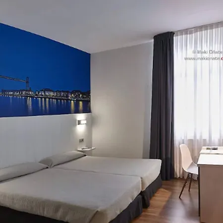 Hotel Seminario Aeropuerto Bilbao Derio