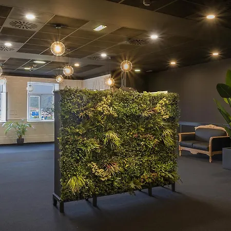 Seminario Aeropuerto Bilbao 3* Derio