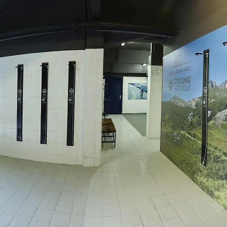 Hotel Seminario Aeropuerto Bilbao