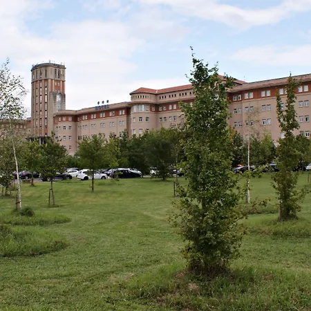 Hotel Seminario Aeropuerto Bilbao 3*