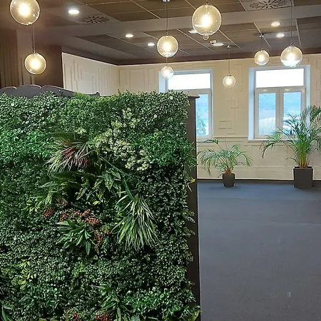 Seminario Aeropuerto Bilbao 3* Derio